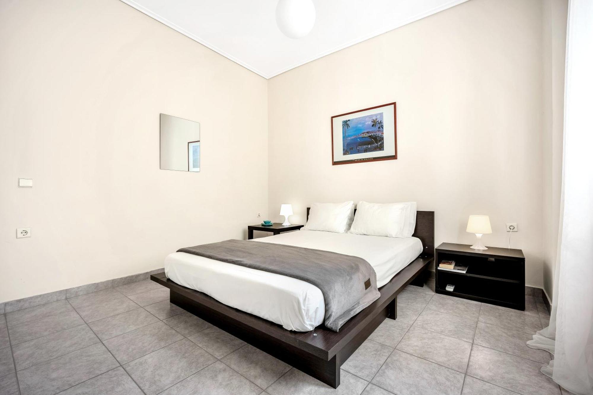 Fabulous Central Apartment Close To The Sea! Chalkís Zewnętrze zdjęcie